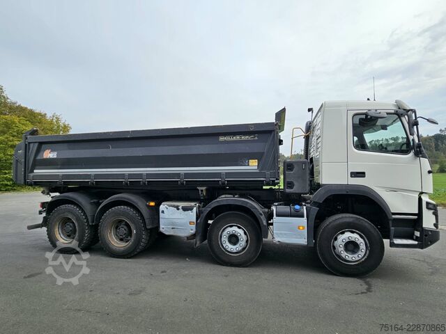 Three-sided tipper truck Volvo FMX 460 8x4 Bordmatik