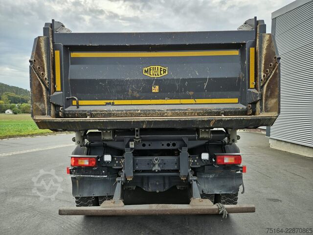 Three-sided tipper truck Volvo FMX 460 8x4 Bordmatik
