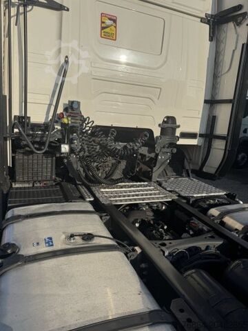 Volume tractor unit SCANIA R500 MEGA, RETARDER, FULL-AIR, STANDKLIMA