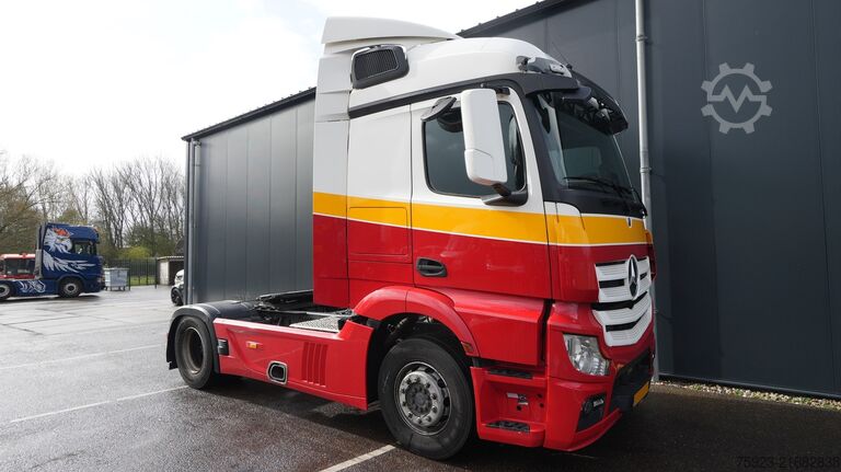 Standard-SZM Mercedes-Benz Actros 1942 tractor unit