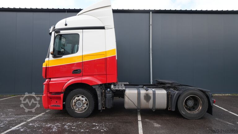 Standard-SZM Mercedes-Benz Actros 1942 tractor unit