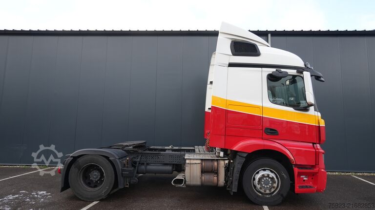 Standard-SZM Mercedes-Benz Actros 1942 tractor unit