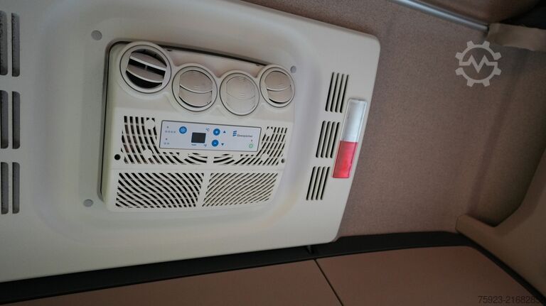 Standard-SZM MAN TGX 18.420 tractor unit 568.600KM