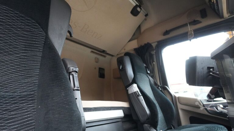 Car carrier van Mercedes-Benz ACTROS 1942 CAR TRANSPORTER COMBI WITH TIJHOF T...