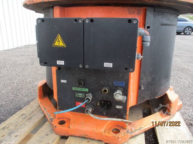 Industrial robots robot KUKA (1753)