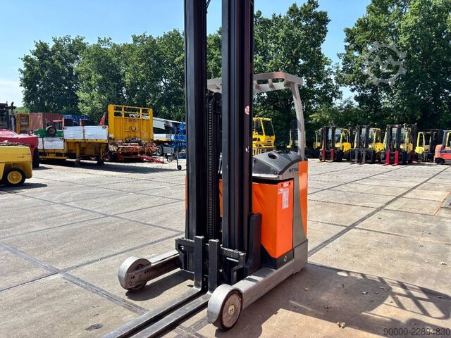 Reach truck Still FMX 17 8.8 meter 1700 kg Reachtruck