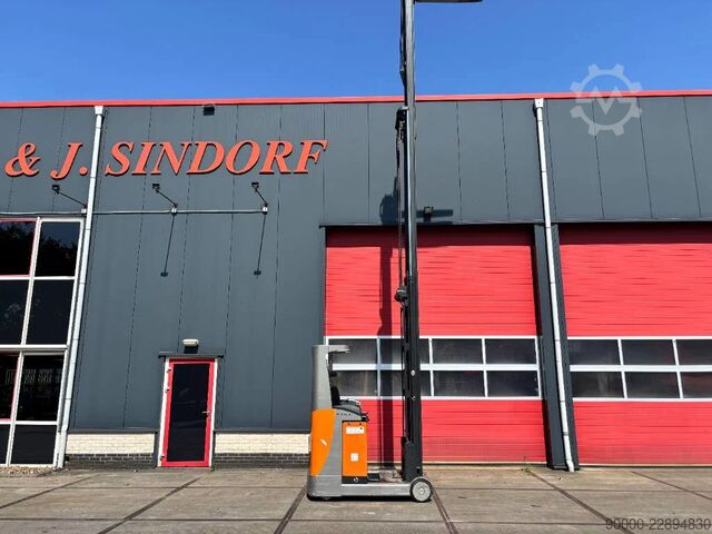Reach truck Still FMX 17 8.8 meter 1700 kg Reachtruck