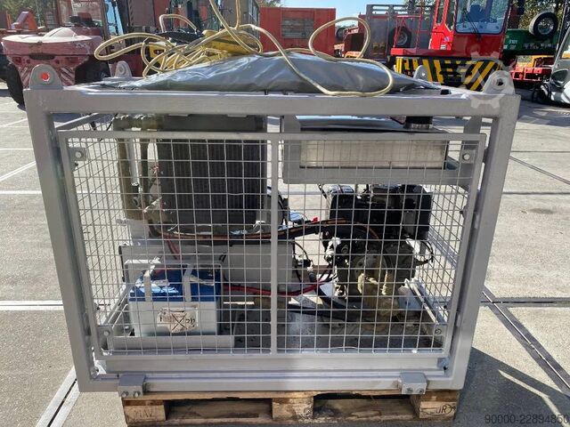 Low loader Lombardini Powerpack