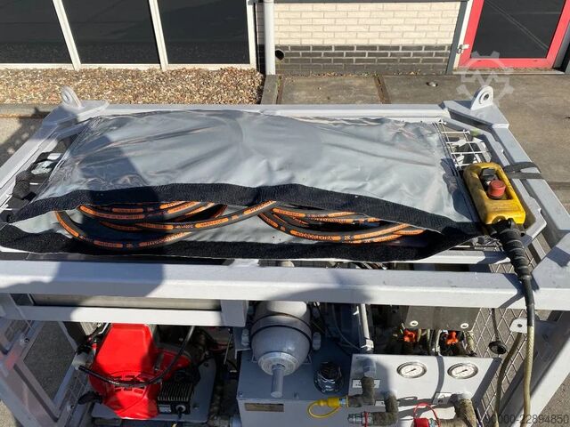 Low loader Lombardini Powerpack