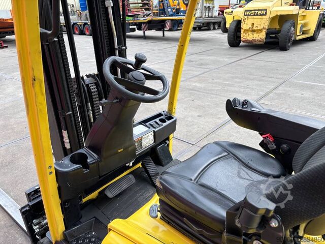 Forklift Hyster J2.0 XN LWB 2000 kg triplo/sideshift/ spreader