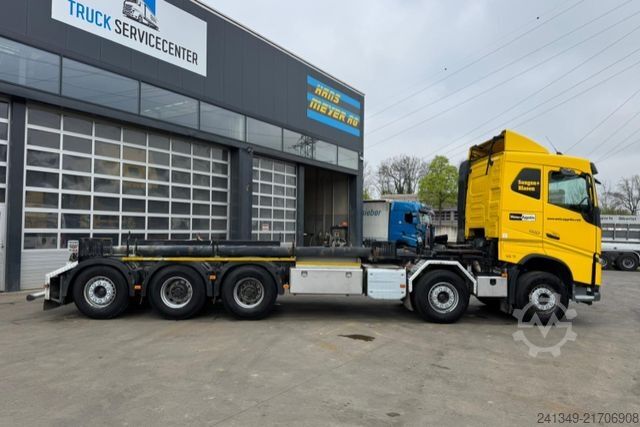 Truck chassis VOLVO FH-500 10x4