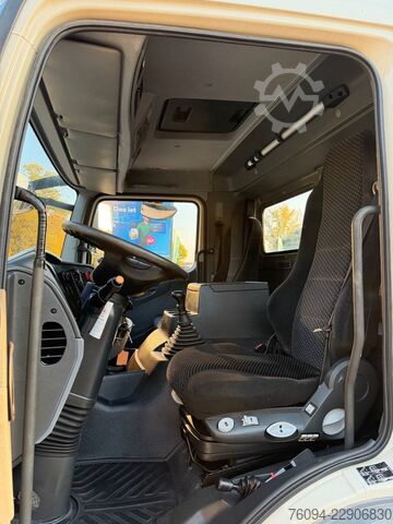 Kipper LKW MERCEDES-BENZ Axor 1833 4x2 Kipper Kran 13m FUNK AHK