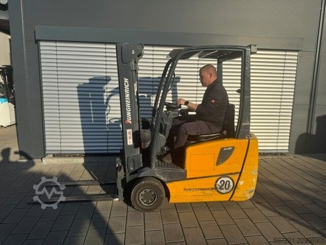 Elektrisch – 3 Räder Jungheinrich EFG 215