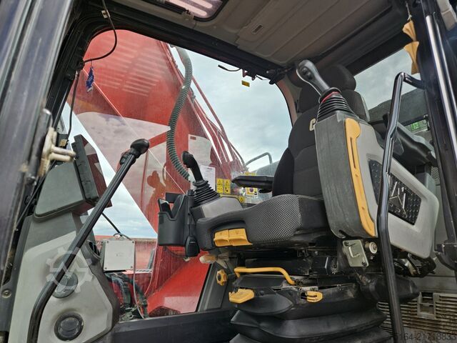 Chain excavator Caterpillar 330