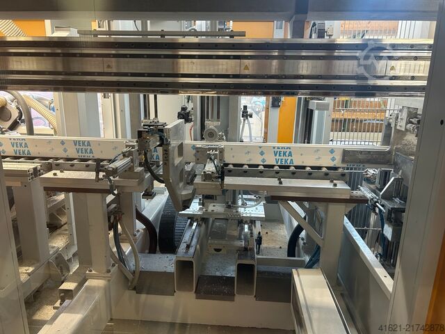 Zuschnitt- und Bearbeitungszentrum Federhenn BSA-VI-P-SBZ