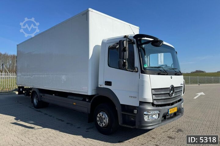 Suitcase Mercedes-Benz Atego 1223 Day Cab, Euro 6, / Cargolift