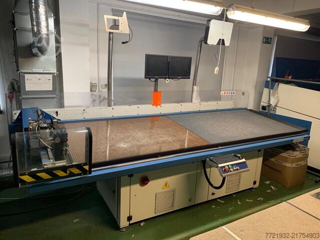 Textilschneidemaschine ATOM FLASH CUT 888
