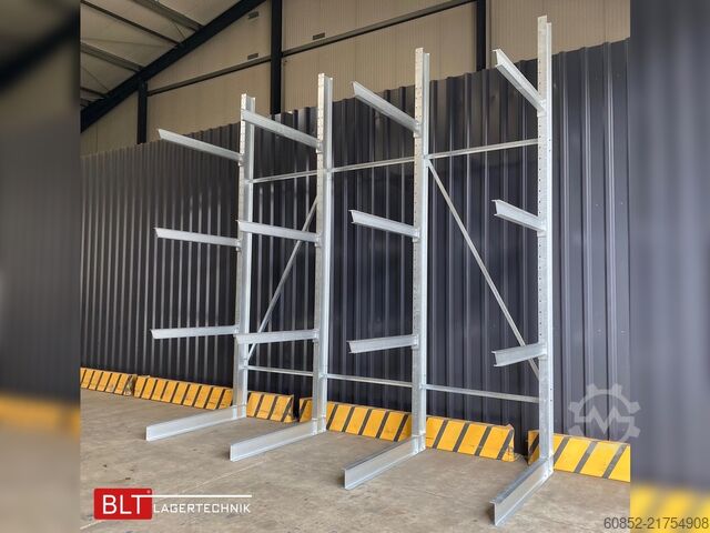 Kragarmregal ca. 4,02 lfm. Kragarmregal H: 416 cm T: 137 cm , 750 kg/Arm , 4 Lagerebenen