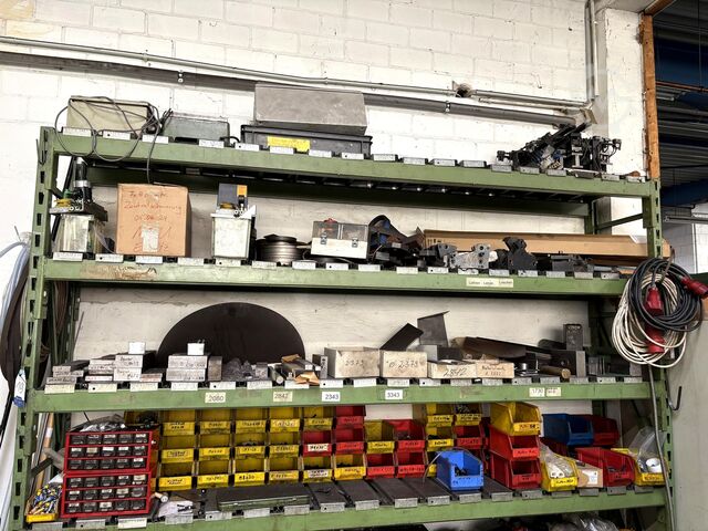 Schwerlastregal ohne Inhalt Heavy-duty Shelving 