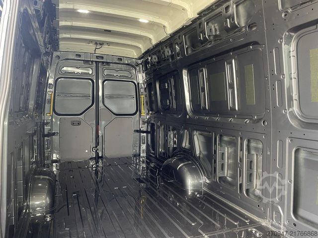 Kastenwagen hoch MAN TGE 3.180 Kasten L5H4 4x4 ACC LED STANDHZ NAV