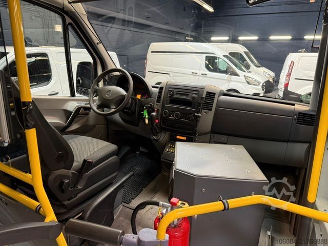 Minibus MERCEDES-BENZ Sprinter 516 City 65 EvoBus Automatik Dachklima