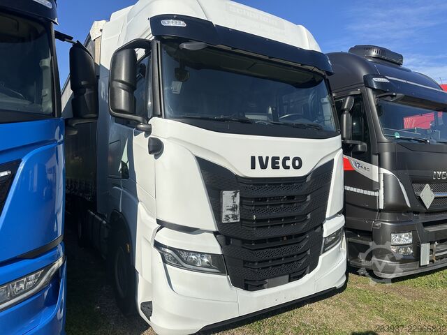 Standard tractor unit Iveco AS 440ST/P 490