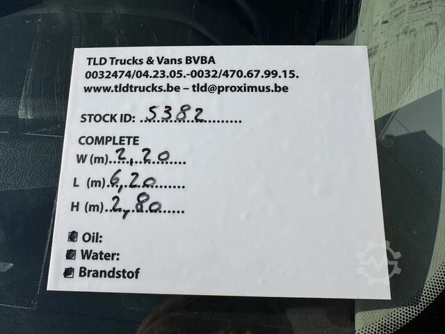 Platform van double cab Ford Transit **AIRCO-114KW**