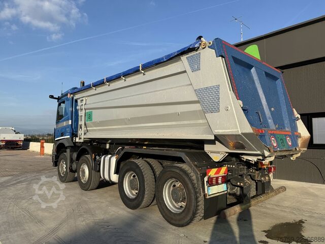 Tipper truck Mercedes-Benz Arocs 4145K Kipper 20cbm 8x4 40Ton Euro6