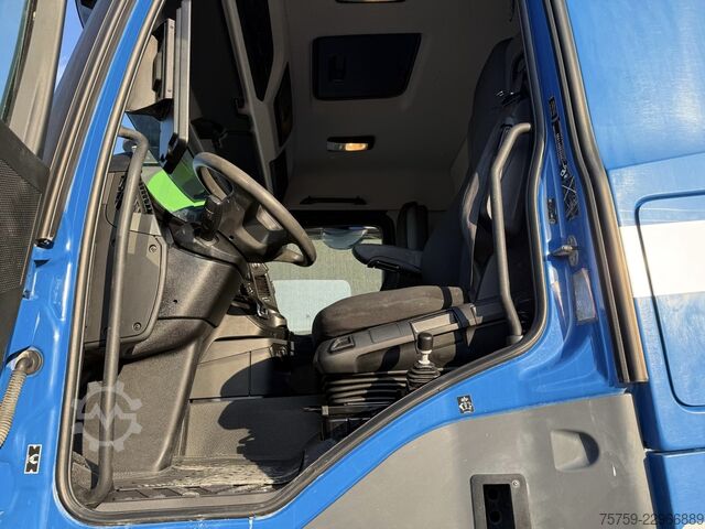 Tipper truck Mercedes-Benz Arocs 4145K Kipper 20cbm 8x4 40Ton Euro6