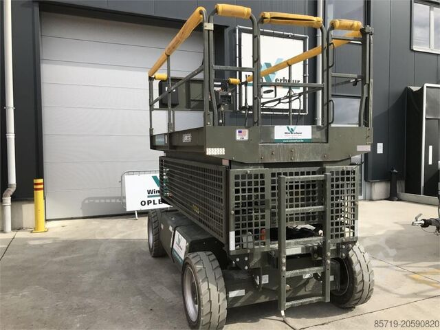 Scissor lift JLG M3369 (4331)