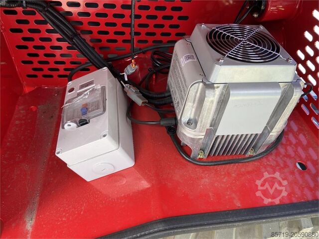 Scissor lift Magni ES1418RT (7940)