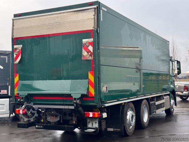 LKW mit Getränkeaufbau MERCEDES-BENZ ANTOS 2536 L / AHK / LBW / LENKACHSE