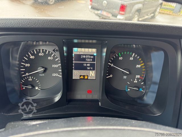 LKW mit Getränkeaufbau MERCEDES-BENZ ANTOS 2536 L / AHK / LBW / LENKACHSE