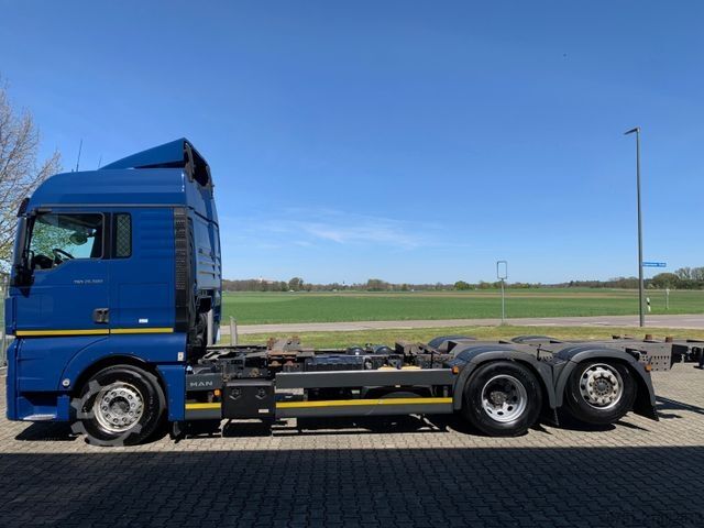 Swap body truck MAN TGX 26.500 6x2 LL Multiwechsler_ XLX_ Intarder