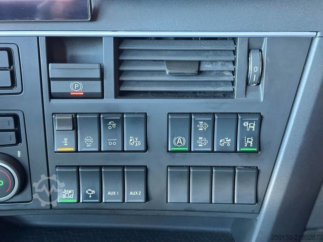 Roll-off tipper truck VOLVO FH 750 6x2 BL VDL AK LUXUS AUSSTATTUNG