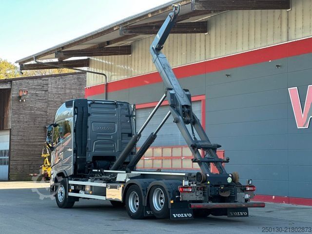 Roll-off tipper truck VOLVO FH 750 6x2 BL VDL AK LUXUS AUSSTATTUNG