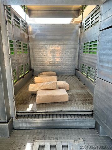Livestock semitrailer Finkl MultiLiner XXL/VSE/Ladelift/Tränke/Hubdach