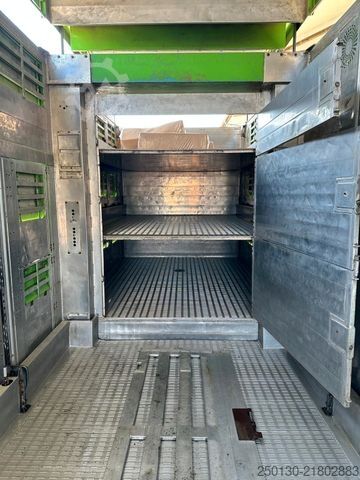Livestock semitrailer Finkl MultiLiner XXL/VSE/Ladelift/Tränke/Hubdach