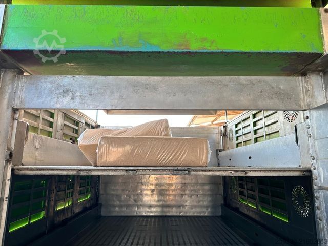 Livestock semitrailer Finkl MultiLiner XXL/VSE/Ladelift/Tränke/Hubdach