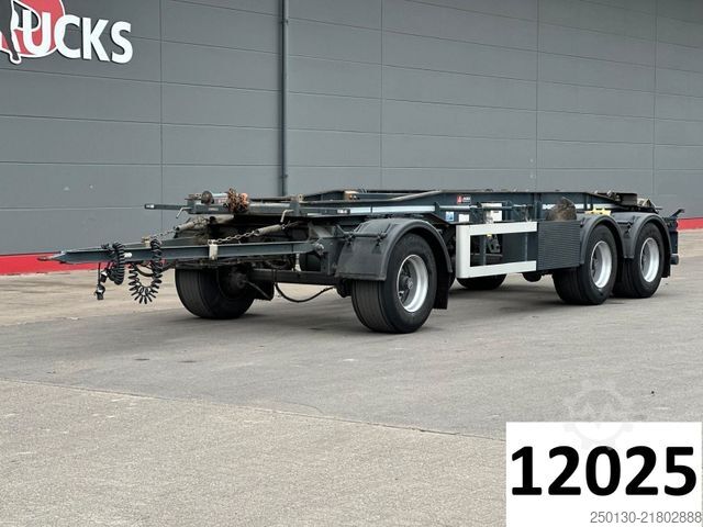 Roll off trailer KEMPF PA 27 3.Achs Containerah./elek. Schlitten lift