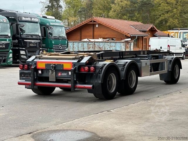 Roll off trailer KEMPF PA 27 3.Achs Containerah./elek. Schlitten lift