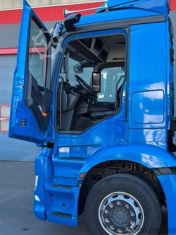 Flatbed truck MERCEDES-BENZ Actros 2551 6x2 LL/PALFINGER/MIRRORCAM/ACC/AEBS/