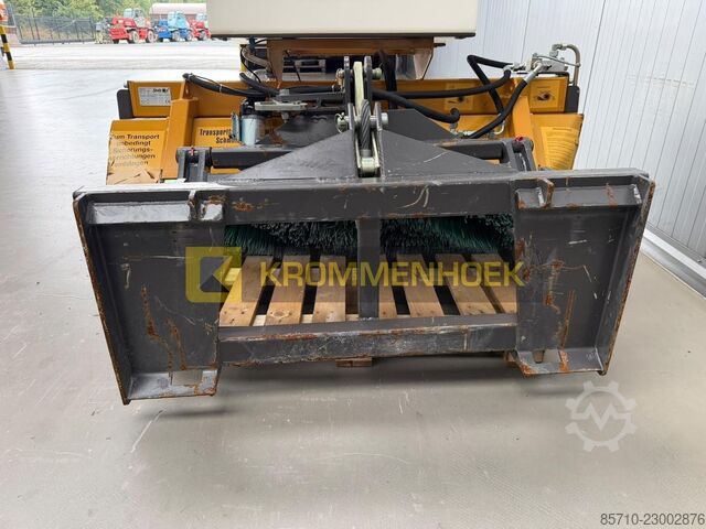 SMB Veegbezem FKM 16 KH10460-A SMB Veegbezem FKM 16