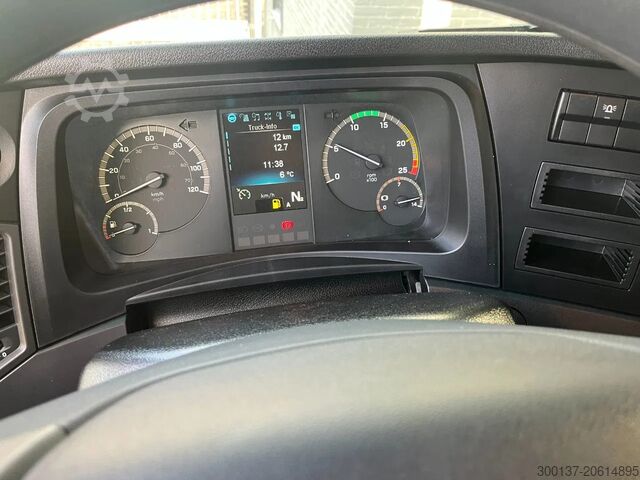 Chassis with cab Mercedes-Benz Arocs 3340 A 6x6 Chassis cabin