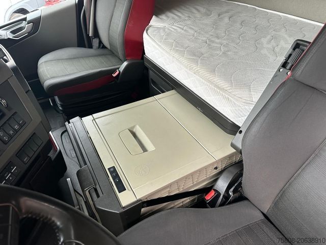 Standard tractor unit VOLVO FH500 I-Save 2Tanks 1055L ACC I-Park