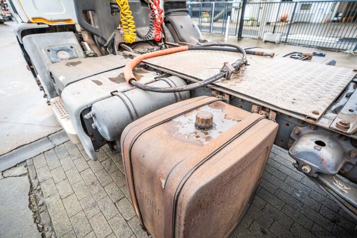 Standard tractor RENAULT PREMIUM 340 -SPRING/RESSORT