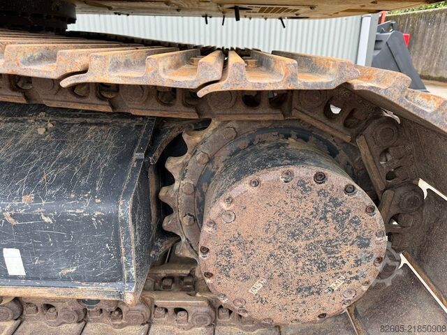 Crawler excavator CAT 317 GC