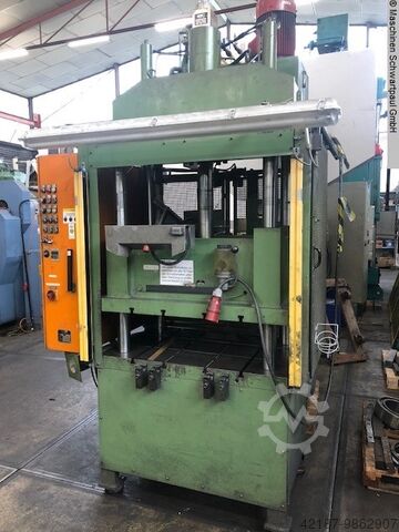 Viersäulenpresse - Hydraulisch HOCHSTEIN PP 100 / 40