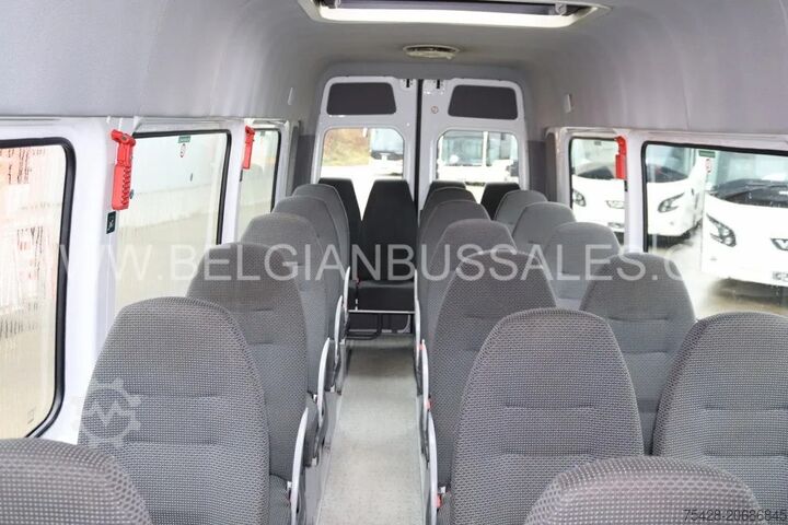 Minibus Mercedes Sprinter