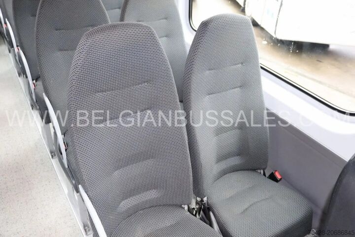 Minibus Mercedes Sprinter